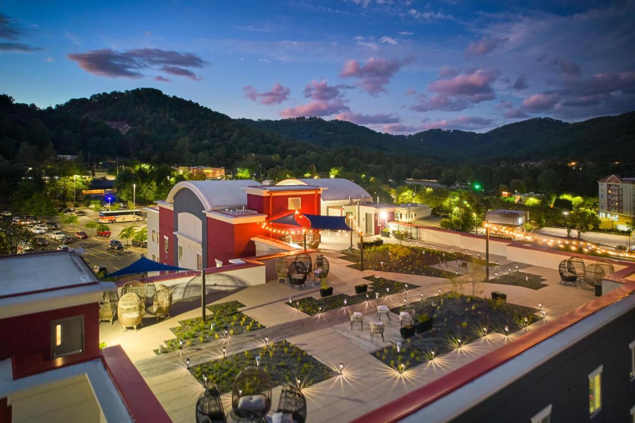 Candlewood Suites - Asheville Downtown By Ihg מראה חיצוני תמונה